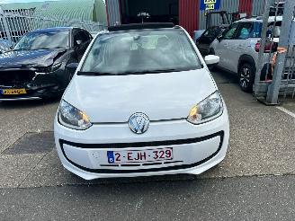 Volkswagen Up 1.0 PANO picture 2