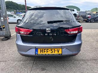 Seat Leon 1.6 TDI / ST picture 5