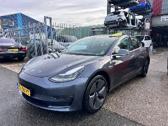 krockskadad bil auto Tesla Model 3 LONG RANGE / DUAL MOTOR AWD 75 KWH 2019/12