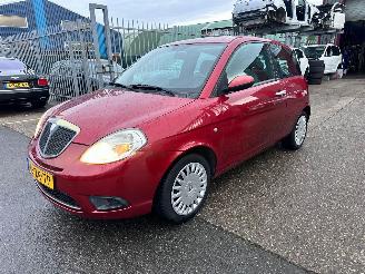 Lancia Ypsilon 1.2 ARGENTO picture 1
