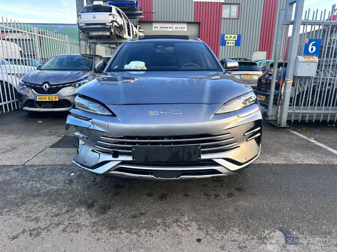 BYD SEAL 1.5 HYBRIDE / AUTOMAAT/ PANO