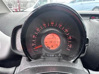 Peugeot 108 1.0 e-VTi ALLURE TOP! picture 10