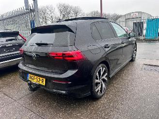 Volkswagen Golf 1.5  R LINE / eTSI / DSG / PANO / HEAD UP / VOLLE AUTO picture 4