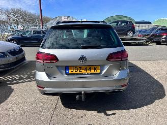 Volkswagen Golf 1.0 TSI / DSG / PANO / picture 6