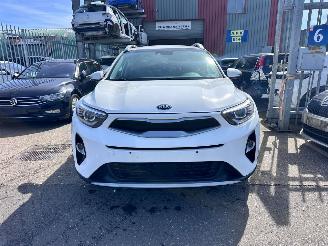 Kia Stonic 1.0 / AUTOMAAT picture 2