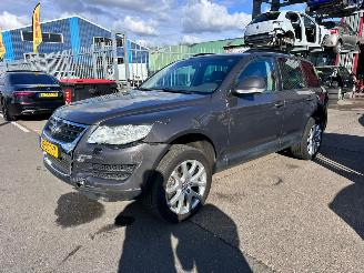 Coche accidentado Volkswagen Touareg 3.0 V6 TDI / DSG / 2008/7