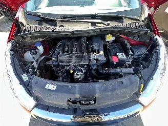 Peugeot 208 1.2 BLUE LION picture 14