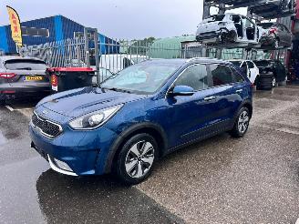 Coche accidentado Kia Niro 1.6 HYBRIDE / AUTOMAAT 2018/3
