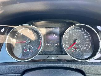 Volkswagen Golf 1.6 TDI /  PANO / LEER / VOLLE AUTO picture 10