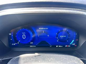 Ford Focus 1.0 EcoBoost Hybride / PANO / TITANIUM picture 10