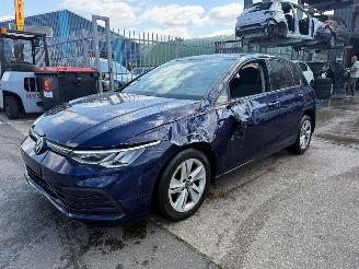 uszkodzony samochody osobowe Volkswagen Golf 2.0 TDI / DSG / 2020/10