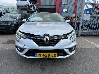 Renault Mégane 1.5 DCI LIMITED / AUTOMAAT picture 2