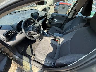 Toyota Yaris 1.5 HYRBIDE picture 6