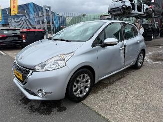 škoda osobní automobily Peugeot 208 1.2 VTI ACTIVE 2014/3