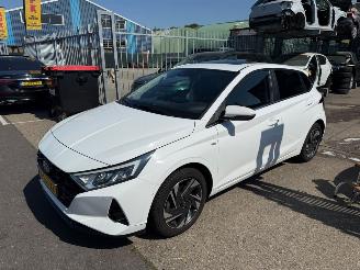 Coche accidentado Hyundai I-20 1.0 T-GDI / AUTOM / PREMIUM SKY 2022/1