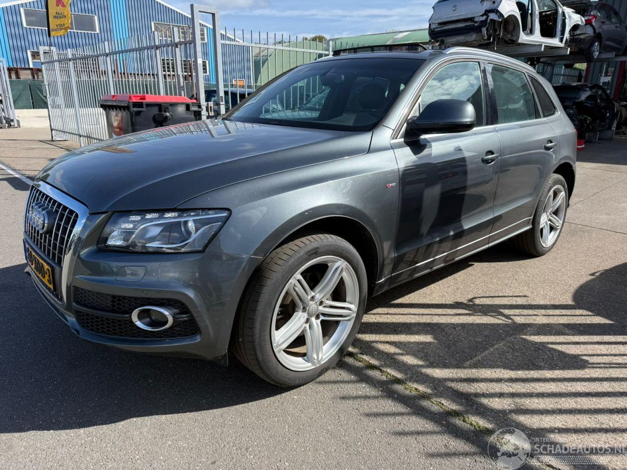 Audi Q5 2.0 TFSI QUATTRO S LINE / AUTOM