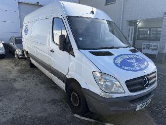 Mercedes Sprinter 313 CDI ENGELS GEEN KENTEKEN picture 2