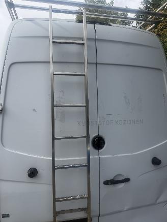 Mercedes Sprinter Mercedes-Benz Sprinter 216 2.2 CDI 366 HD !!!! ZONDER MOTOR !!!!! picture 8