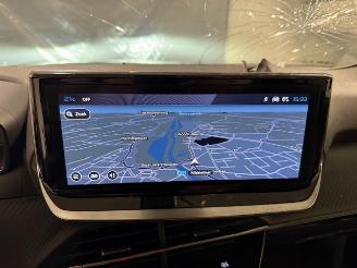 Peugeot 2008  picture 14