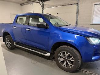 Unfallwagen Isuzu D-Max // NUR 12000 KM // 2024/7