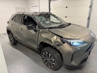 Voiture accidenté Toyota Yaris Cross AUTOMATIC AIRBAG OK 2025/6