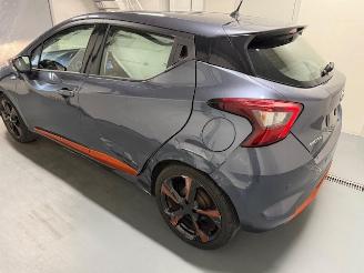 Nissan Micra  picture 5