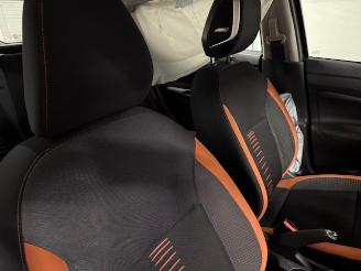 Nissan Micra  picture 12