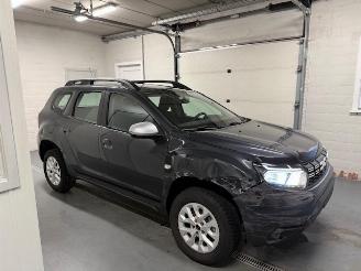 Vaurioauto  passenger cars Dacia Duster  2024/2