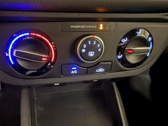 Hyundai I-10  picture 14