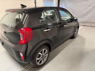 Kia Picanto  picture 9