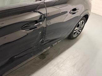 Peugeot 208  picture 5