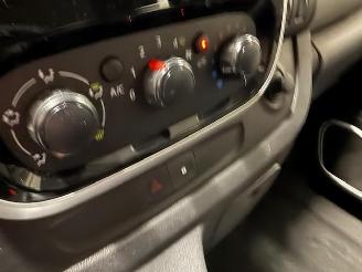 Renault Trafic  picture 14