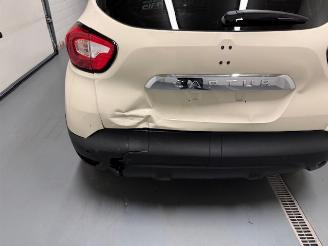 Renault Captur  picture 8