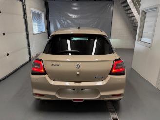 Suzuki Swift  picture 5