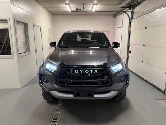 Toyota Hilux  picture 3