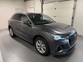 Audi Q3 PLUG-IN-HYBRID picture 1