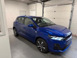 krockskadad bil auto Dacia Sandero  2026/1