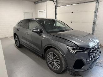 krockskadad bil auto Audi Q3 PANORAMA 2024/5