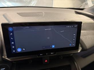 Toyota C-HR  picture 16