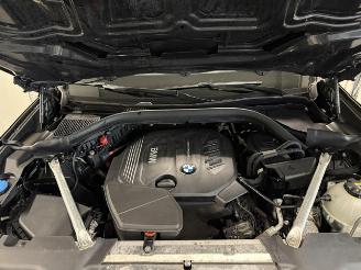 BMW X4  picture 23