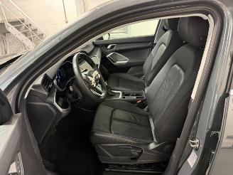 Audi Q3  picture 9