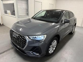 Audi Q3  picture 4