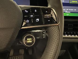Renault Clio  picture 23