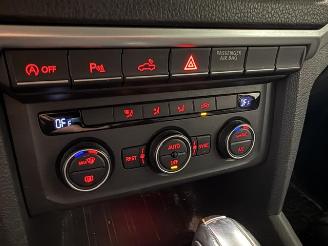 Volkswagen Amarok  picture 22