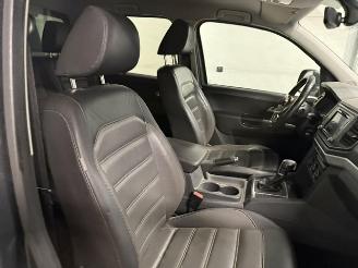 Volkswagen Amarok  picture 11