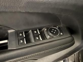 Volkswagen Amarok  picture 14