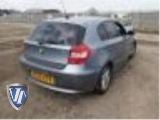Vrakbiler auto BMW 1-serie 1 serie (E87/87N), Hatchback 5-drs, 2003 / 2012 118i 16V 2005