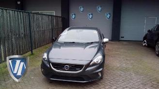 Salvage car Volvo V-40 V40 (MV), Hatchback 5-drs, 2012 / 2019 1.6 D2 2013