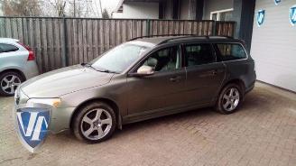 Vrakbiler auto Volvo V-70 V70 (BW), Combi, 2007 / 2016 2.0 D3 20V 2011