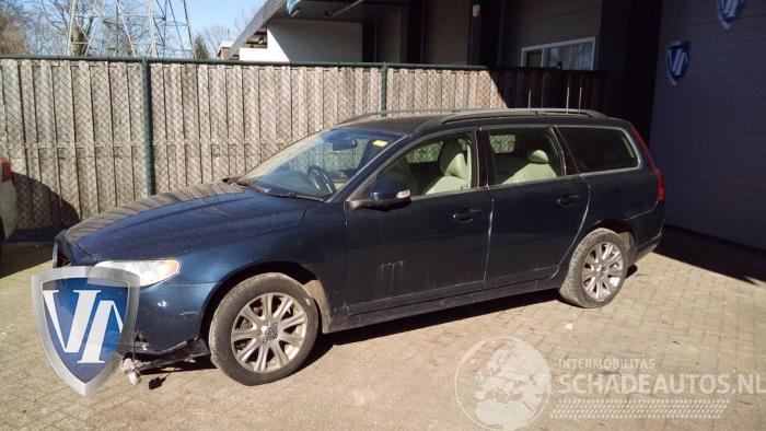 Volvo V-70 V70 (BW), Combi, 2007 / 2016 2.4 D 20V